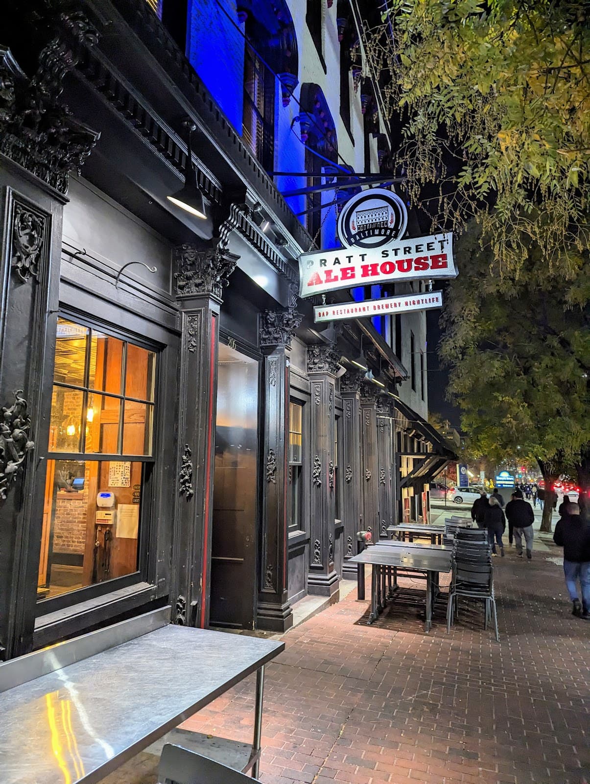 Pratt Street Ale House photo 4