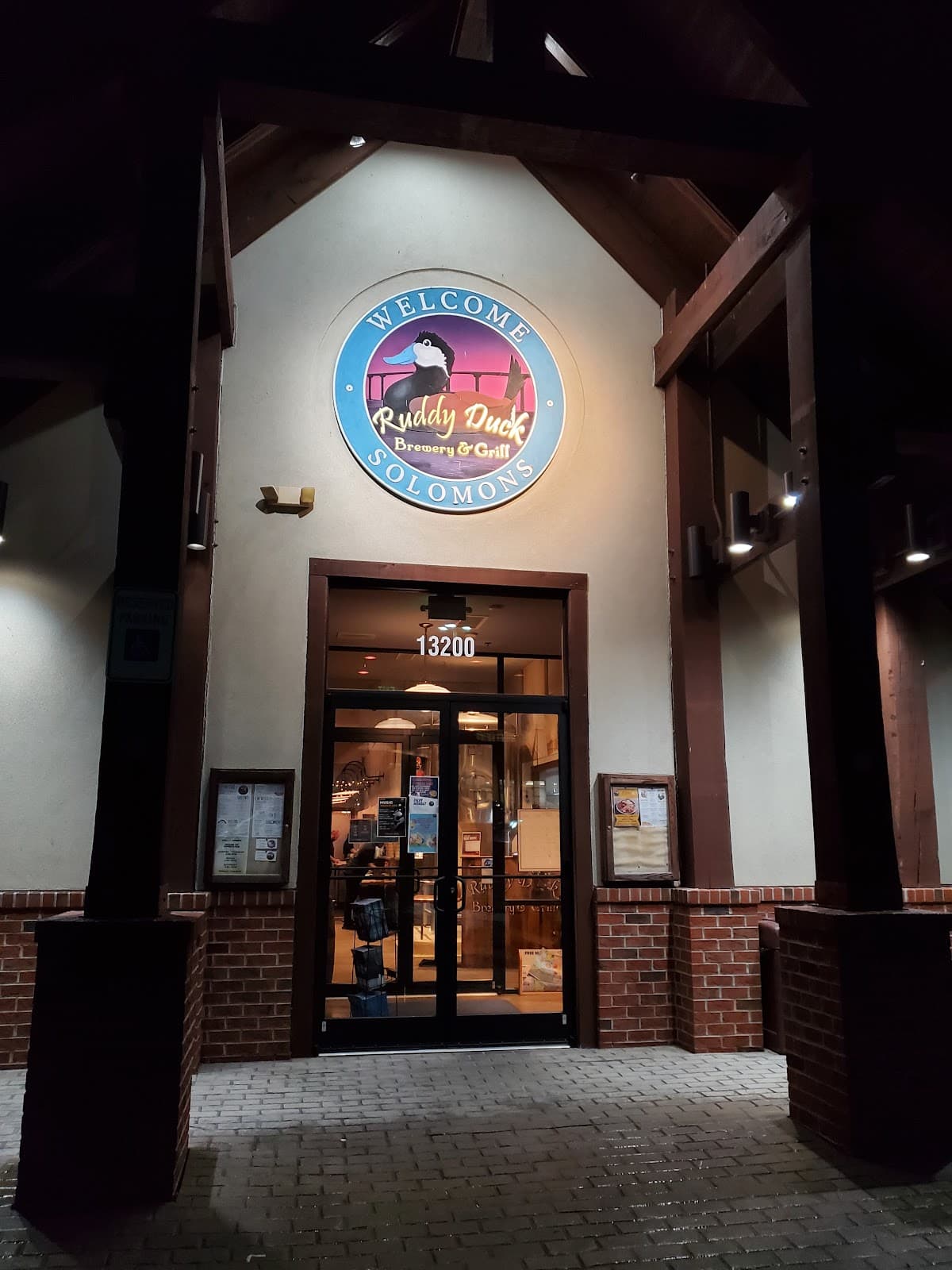 Ruddy Duck Brewery and Grill exterior