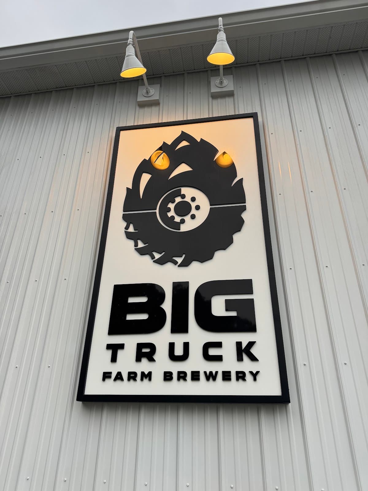 Big Truck Brewery photo 8
