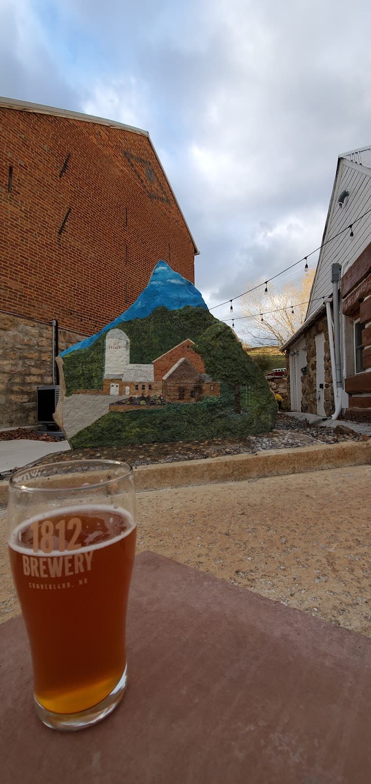 1812 Brewery photo 4