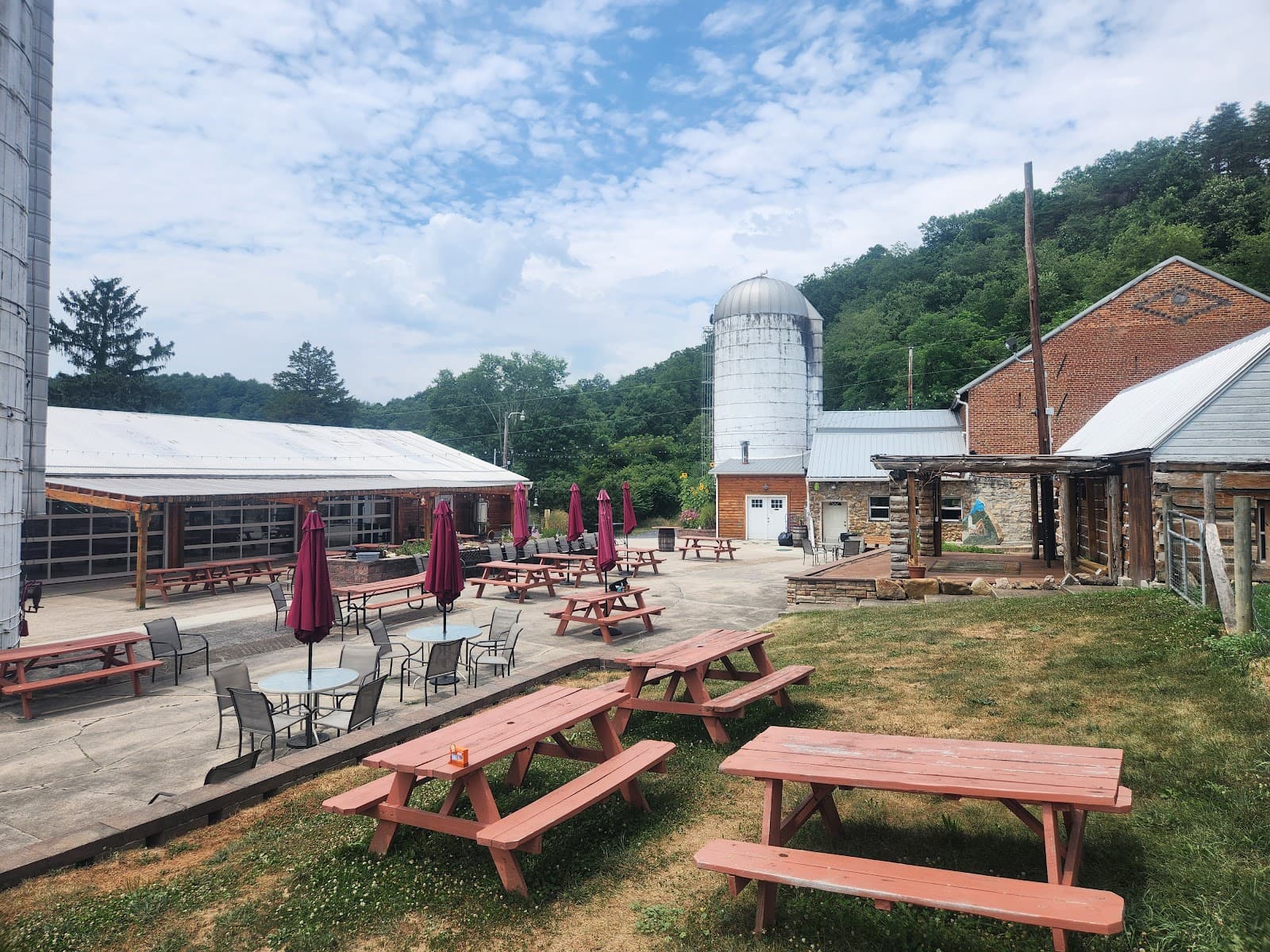 1812 Brewery photo 7