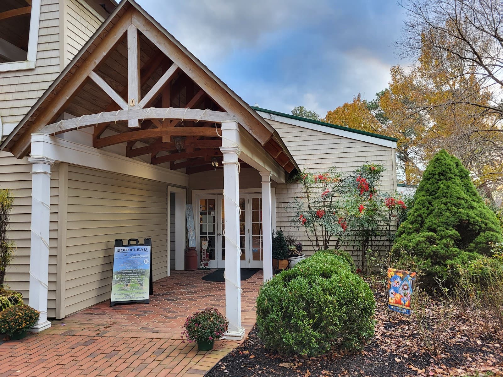 Bordeleau Vineyards & Winery photo 6