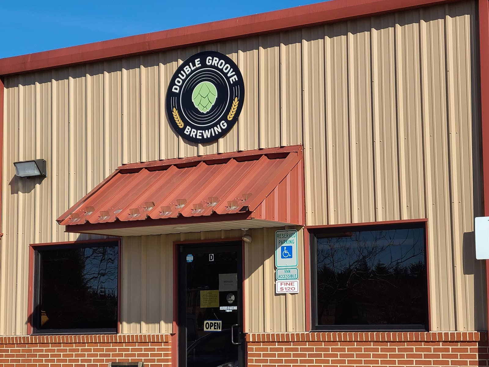 Double Groove Brewing photo 8