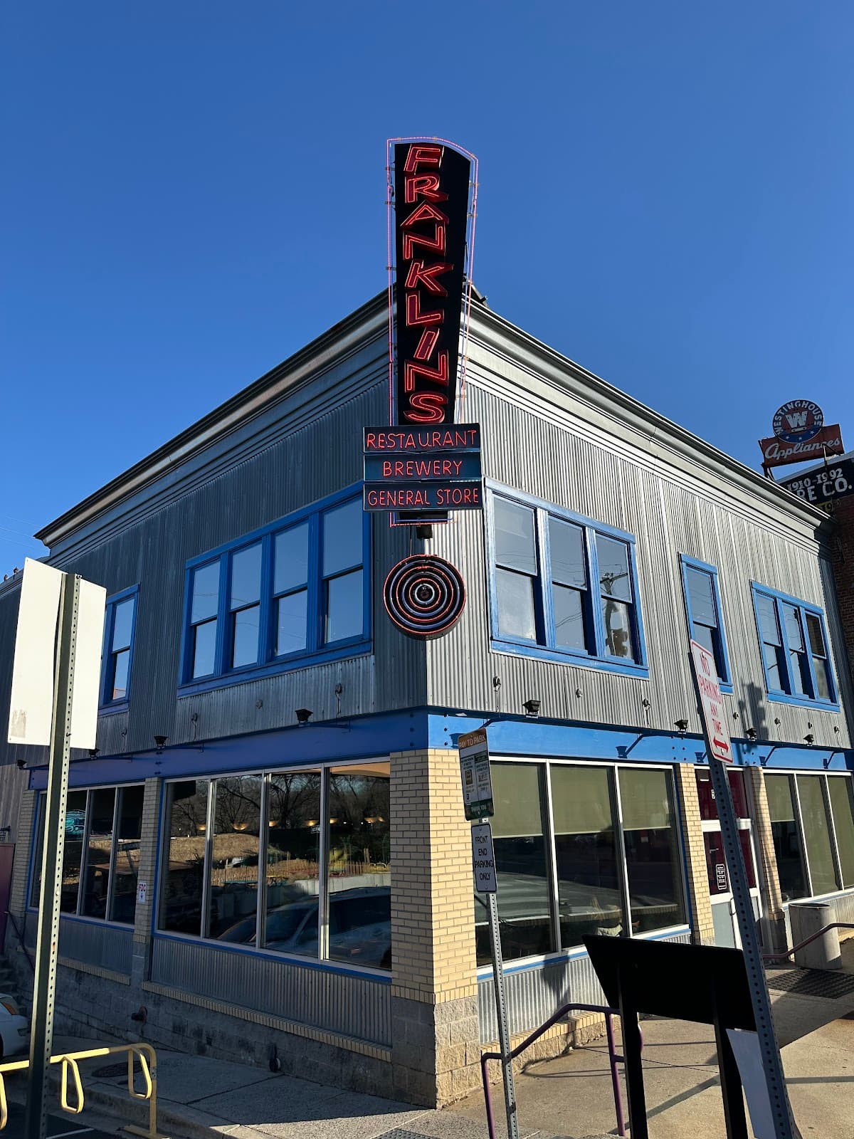 Franklins Restaurant, Brewery and General Store photo 4