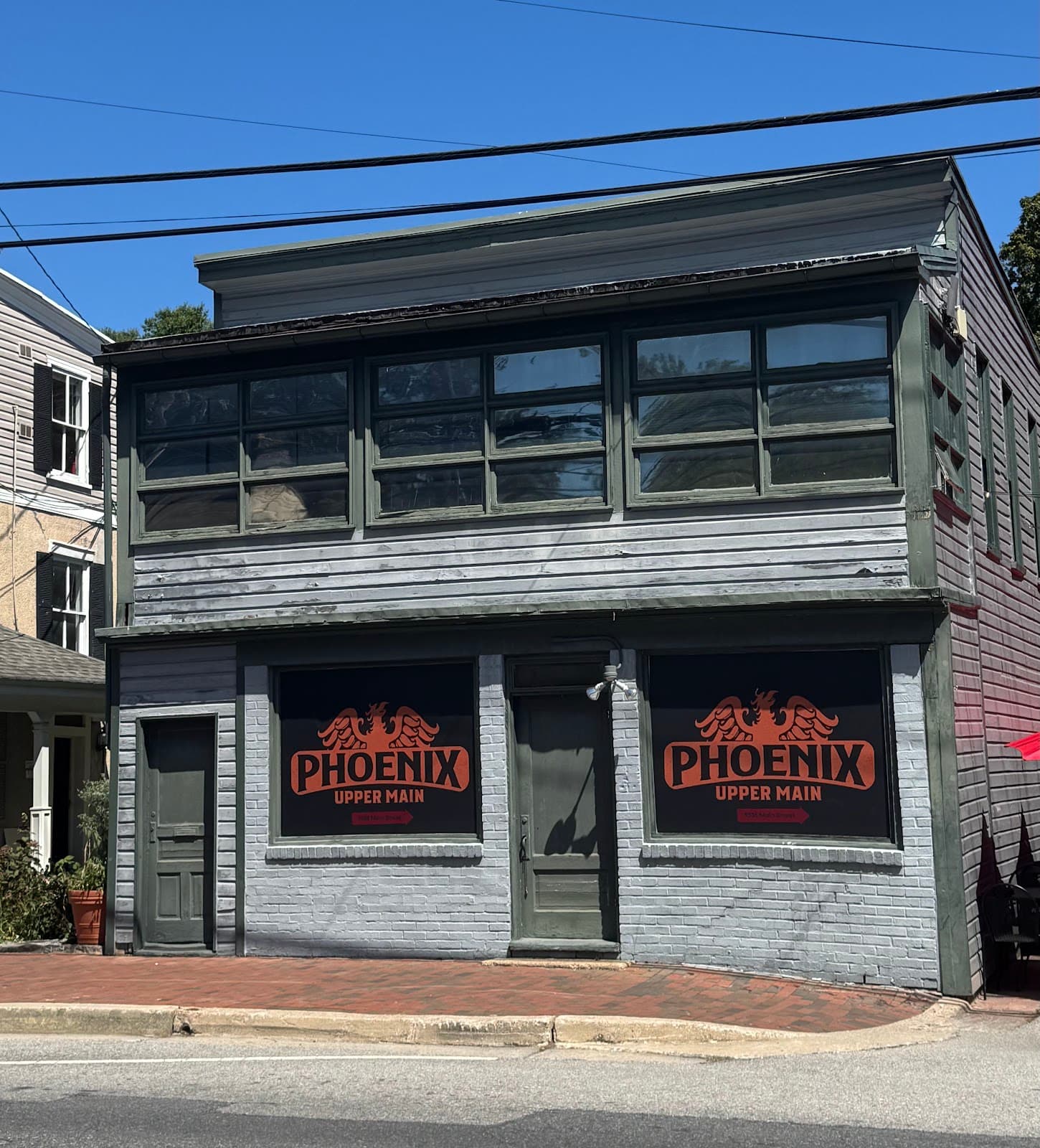 Phoenix Upper Main exterior